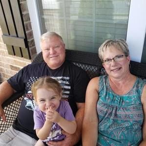 Meet your Posher, Joy